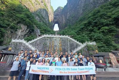 張家界康輝旅行社每日接待分享，品質(zhì)旅游，選擇康輝！